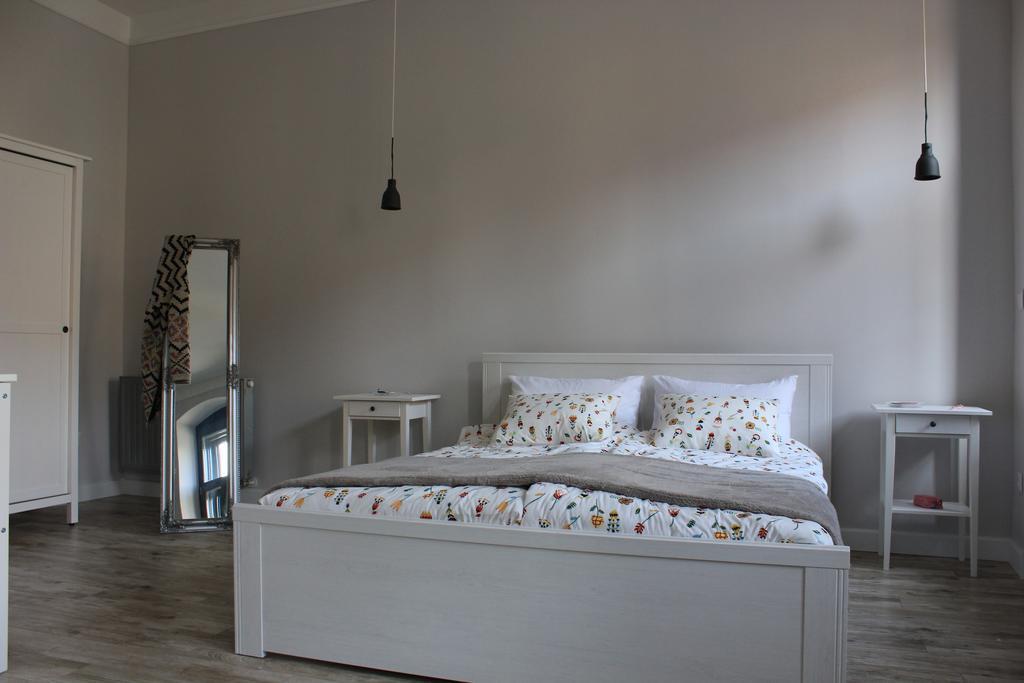 Ovaros Apartment Veszprém