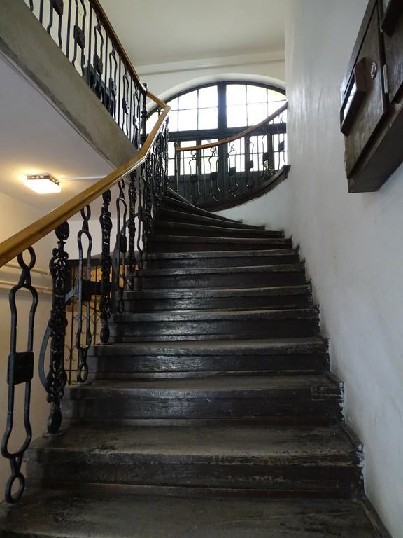 Ovaros Apartment *